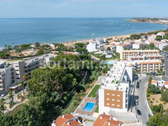 Apartamento T2 Venda em Albufeira e Olhos de Água,Albufeira