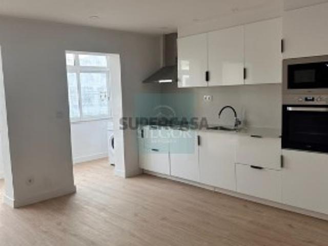 Apartamento T2 Venda em Baixa da Banheira e Vale da Amoreira,Moita