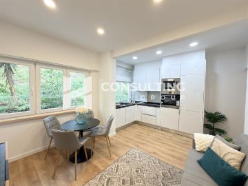 Apartamento T2 Venda em Benfica,Lisboa 52m² Benfica