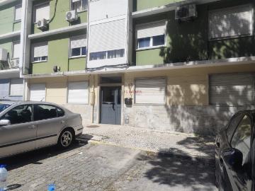 Apartamento T2 Venda em Benfica,Lisboa 56m² Benfica