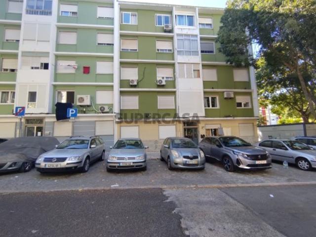 Apartamento T2 Venda em Benfica,Lisboa