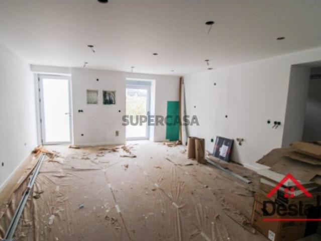 Apartamento T2 Venda em Cavernães,Viseu