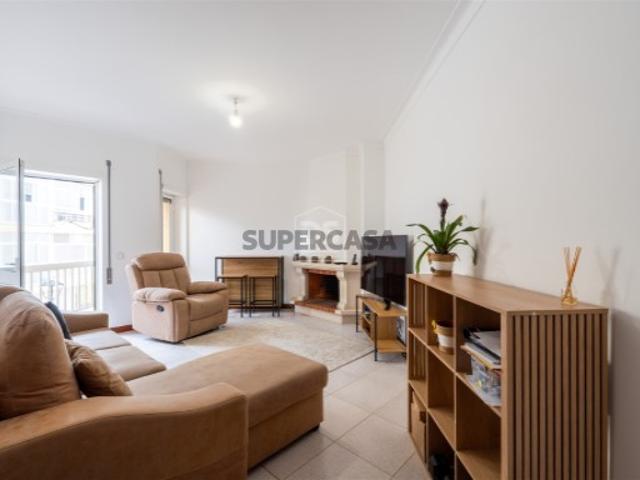 Apartamento T2 Venda em Coimbrão,Leiria