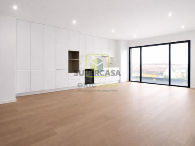 Apartamento T2 Venda em Esgueira,Aveiro