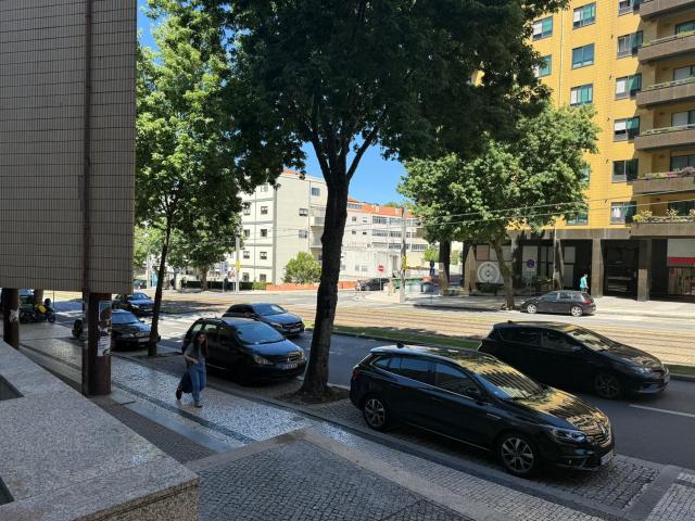 Apartamento T2 Venda em Mafamude e Vilar do Paraíso,Vila Nov. 91m² Mafamude