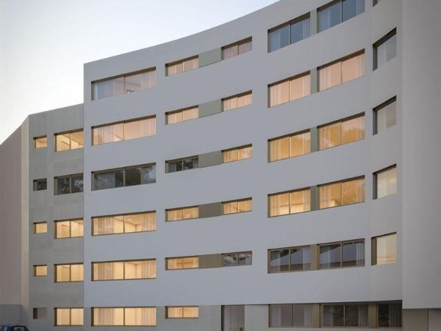 Apartamento T2 Venda em Mafamude e Vilar do Paraíso,Vila Nov. 99m² Oliveira Do Douro