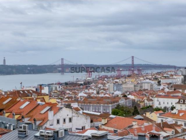 Apartamento T2 Venda em Misericórdia,Lisboa