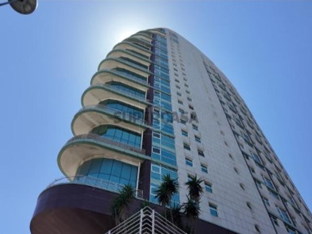 Apartamento T2 Venda em Parque das Nações,Lisboa