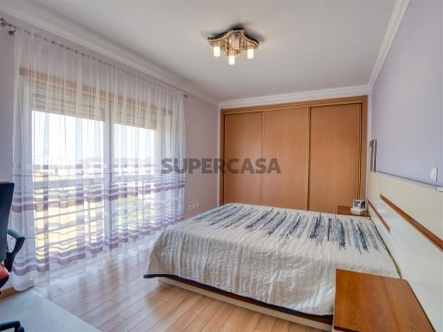 Apartamento T2 Venda em Póvoa de Santo Adrião e Olival Basto,Odivelas