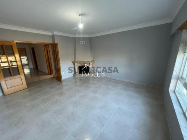 Apartamento T2 Venda em Queluz e Belas,Sintra