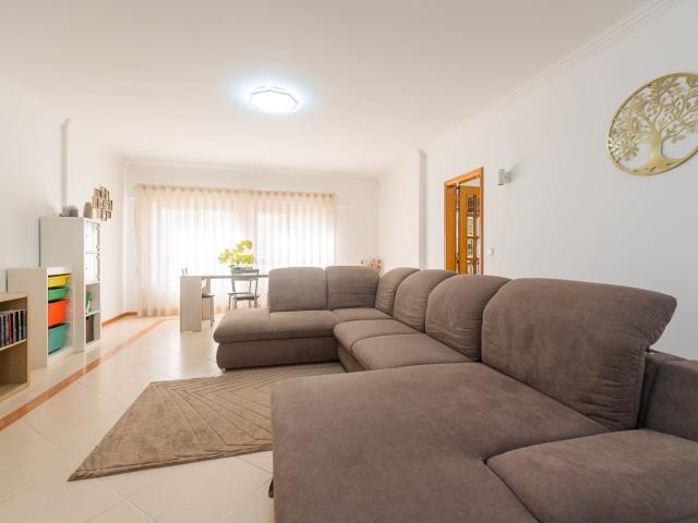 Apartamento T2 Venda em Queluz e Belas,Sintra 97m² Queluz e Belas