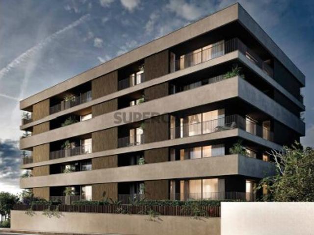 Apartamento T2 Venda em São João da Madeira,São João da Madeira