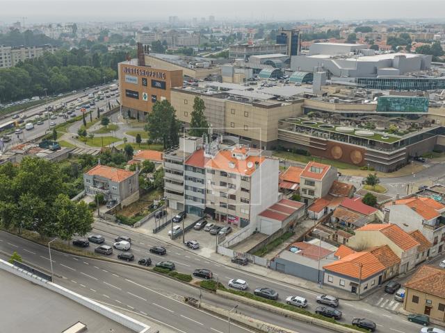 Apartamento T2 Venda em São Mamede de Infesta e Senhora da H. 81m² Custóias, Leça do Balio e Guifões