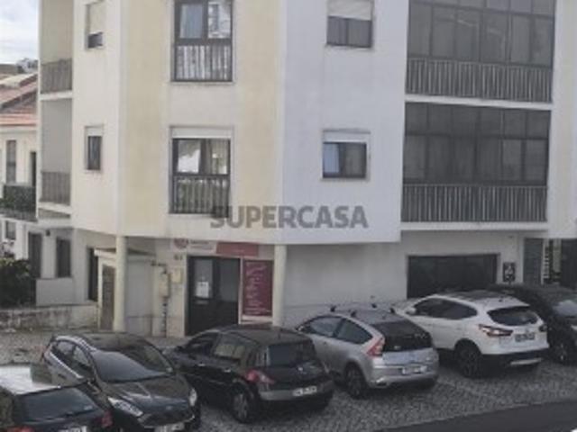 Apartamento T2 Venda em Santa Iria de Azoia, São João da Talha e Bobadela,Loures