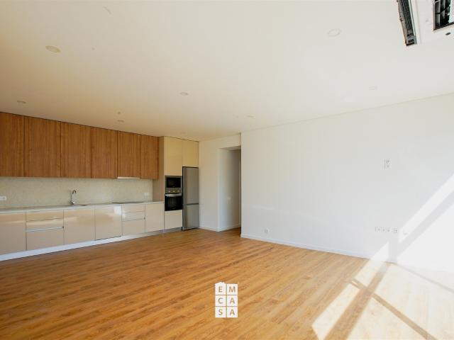 Apartamento T2 Venda em Santa Maria de Lamas,Santa Maria da. 87m² Santa Maria De Lamas