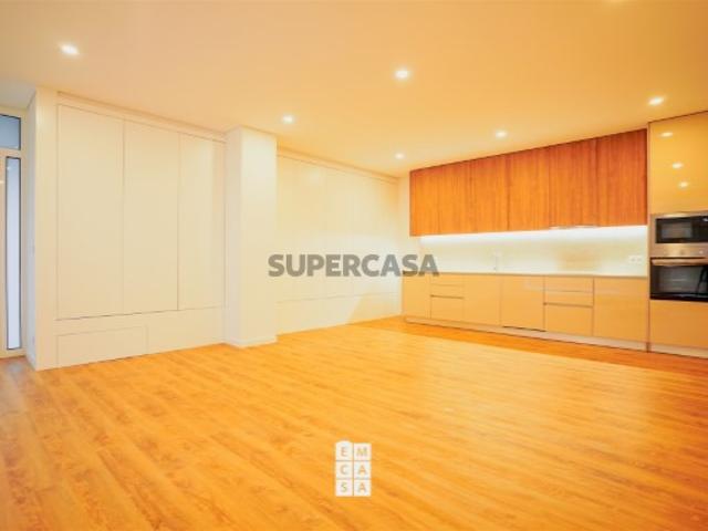 Apartamento T2 Venda em Santa Maria de Lamas,Santa Maria da Feira