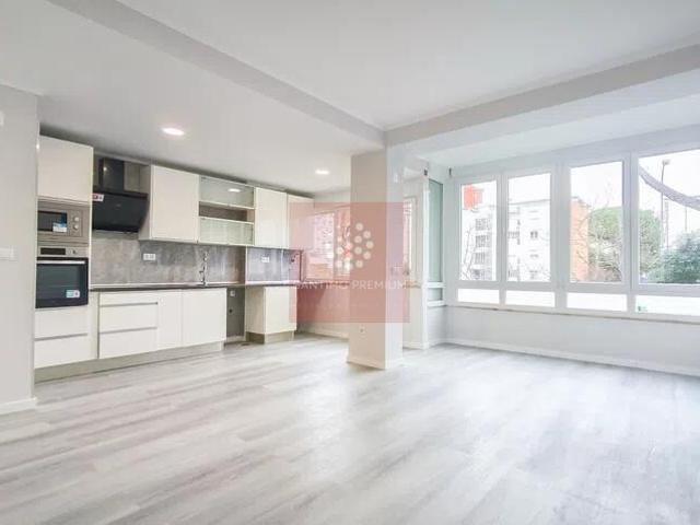 Apartamento T2 zona residencial a dois passos do Mar