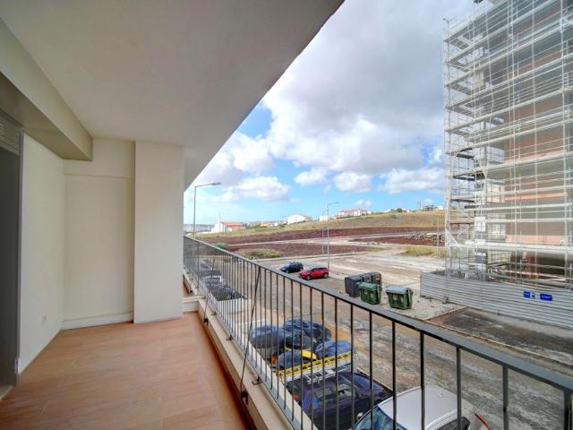 Apartamento T2 a estrear em Loures