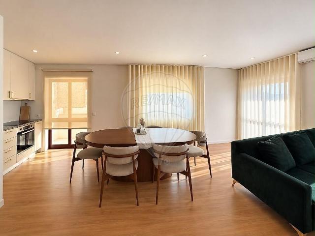 Apartamento T2 à venda em Marco, Marco de Canaveses RE/MAX Portugal