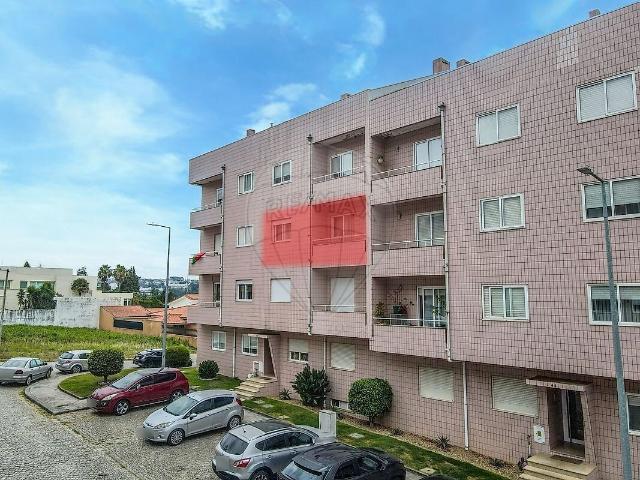Apartamento T2 à venda em Mozelos, Santa Maria da Feira RE/MAX Portugal