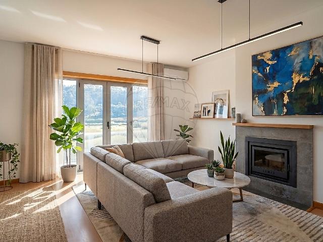 Apartamento T2 à venda em Nazaré, Nazaré RE/MAX Portugal
