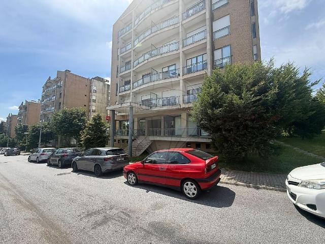 Apartamento T2 à venda em Nogueira, Fraião e Lamaçães, Braga RE/MAX Portugal