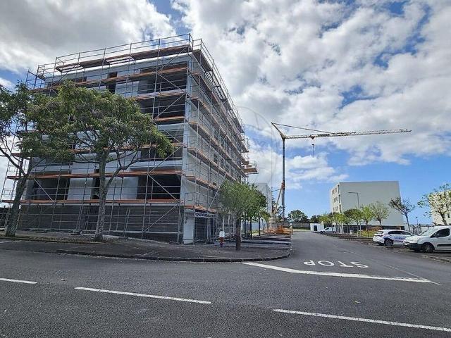 Apartamento T2 à venda em Nossa Senhora do Rosário, Lagoa São Miguel RE/MAX Portugal