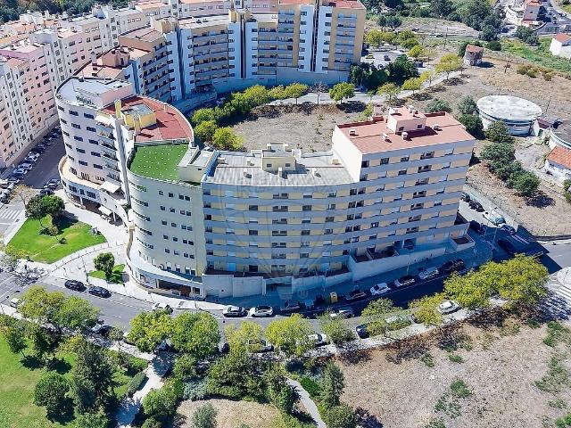 Apartamento T2 à venda em Odivelas, Odivelas RE/MAX Portugal