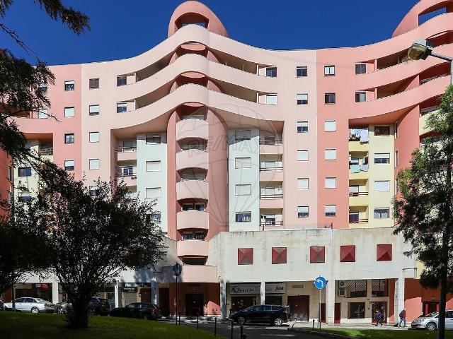 Apartamento T2 à venda em Odivelas, Odivelas RE/MAX Portugal