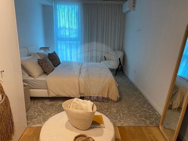 Apartamento T2 à venda em Oliveira de Azeméis, Santiago de Riba Ul, Ul, Macinhata da Seixa e Madail, Oliveira de Azeméis RE/MAX Portugal