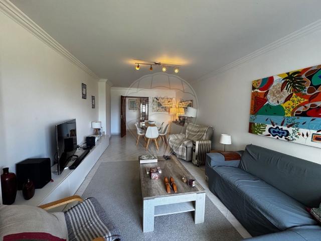 Apartamento T2 à venda em Algueirão Mem Martins, Sintra RE/MAX Portugal