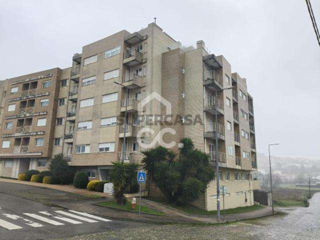Apartamento T2 à Venda em Alfena Conforto, Localização e Qualidade de Vida