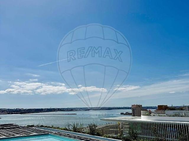 Apartamento T2 à venda em Alto do Seixalinho, Santo André e Verderena, Barreiro RE/MAX Portugal