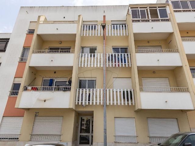 Apartamento T2 à venda em Amora, Seixal RE/MAX Portugal