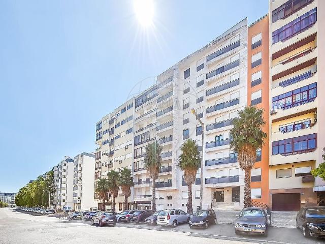 Apartamento T2 à venda em Benfica, Lisboa RE/MAX Portugal