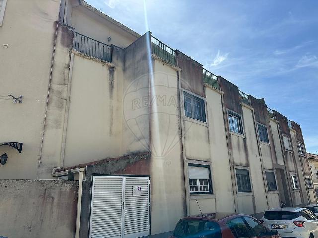 Apartamento T2 à venda em Bombarral
