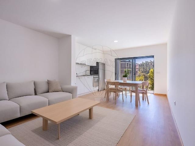 Apartamento T2 à venda em Britelo, Gémeos e Ourilhe, Celorico de Basto RE/MAX Portugal