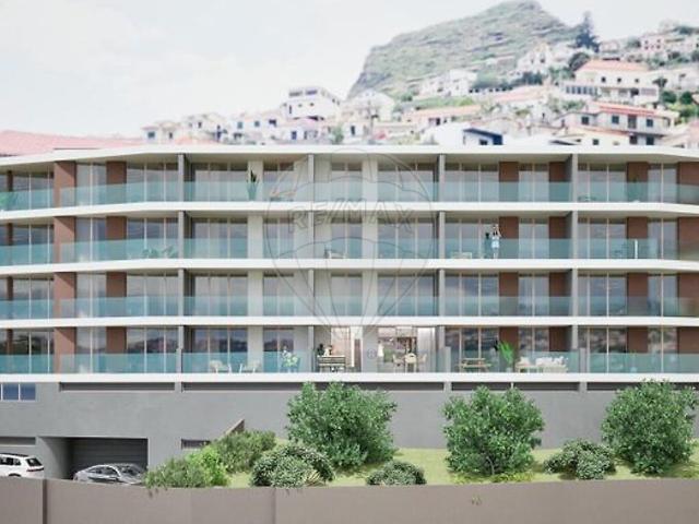 Apartamento T2 à venda em Câmara de Lobos, Câmara de Lobos RE/MAX Portugal