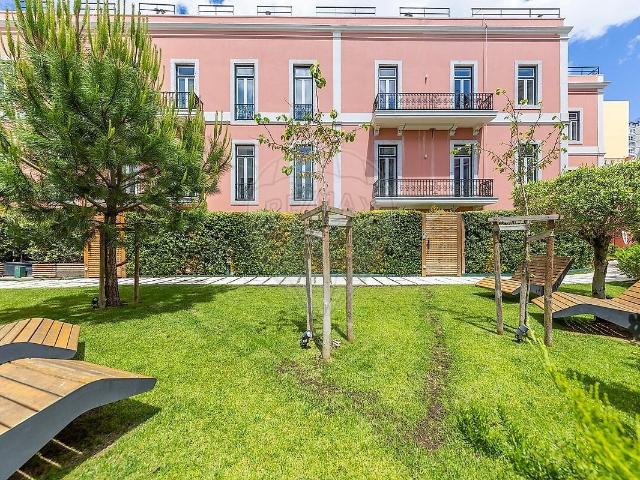 Apartamento T2 à venda em Campolide, Lisboa RE/MAX Portugal