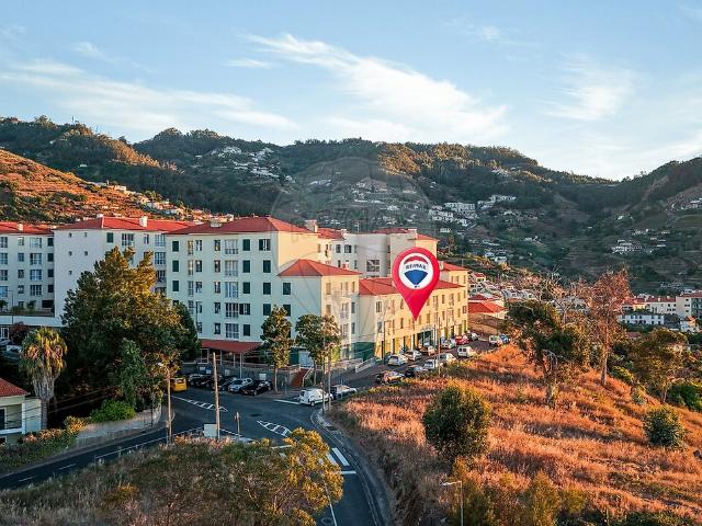 Apartamento T2 à venda em Caniço, Santa Cruz RE/MAX Portugal