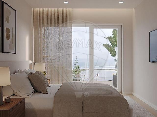 Apartamento T2 à venda em Carvoeira, Mafra RE/MAX Portugal