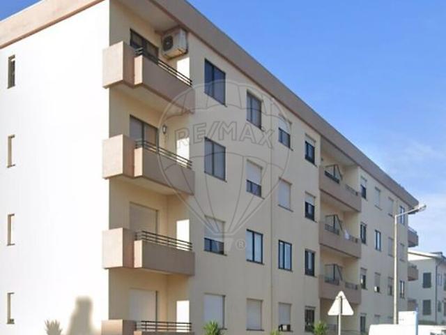 Apartamento T2 à venda em Cidade da Maia, Maia RE/MAX Portugal