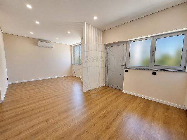 Apartamento T2 à venda em Darque, Viana do Castelo RE/MAX Portugal