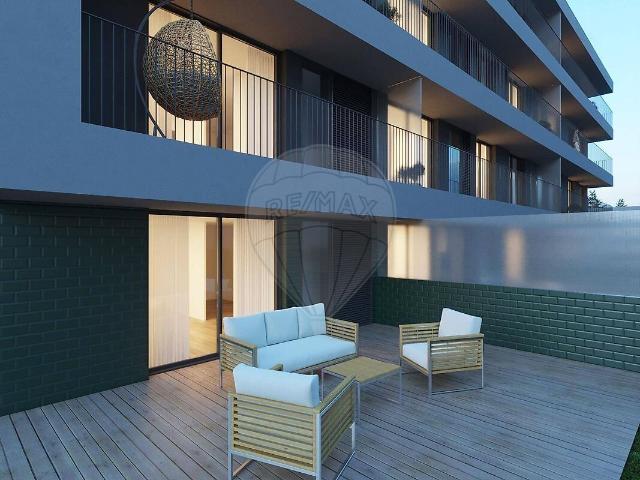 Apartamento T2 à venda em Ermesinde, Valongo RE/MAX Portugal