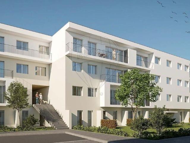 Apartamento T2 à venda em Esmeriz e Cabeçudos, Vila Nova de Famalicão RE/MAX Portugal