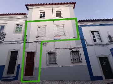 Apartamento T2 à venda em Estremoz