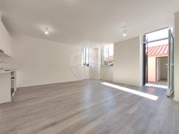 Apartamento T2 à venda em Funchal 193m² Santa Maria Maior Funchal