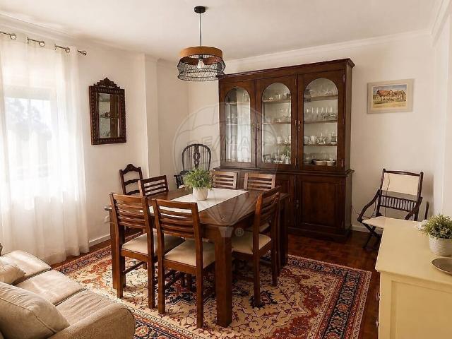 Apartamento T2 à venda em Fajã de Baixo, Ponta Delgada RE/MAX Portugal