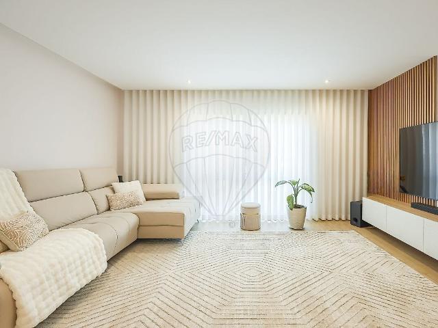 Apartamento T2 à venda em Fermentelos, Águeda RE/MAX Portugal
