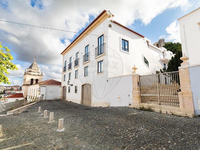 Apartamento T2 à venda em Leiria, Pousos, Barreira e Cortes, Leiria RE/MAX Portugal